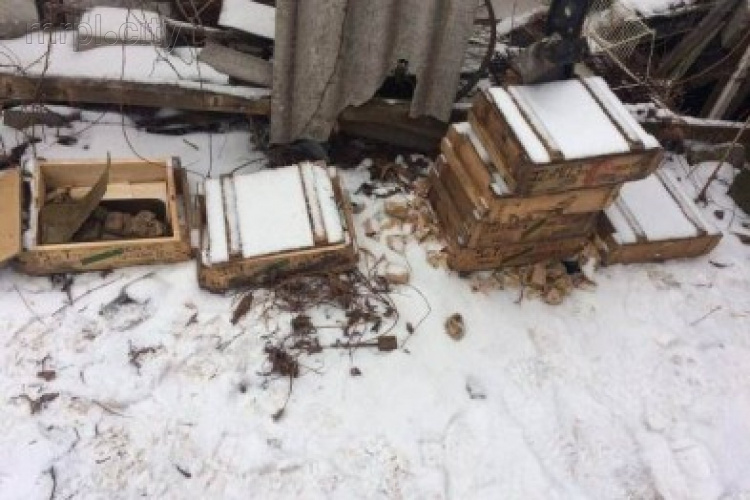 Ракеты, мины, пластид: В Донецкой области нашли огромный схрон с боеприпасами