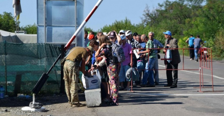Переселенцы Донбасса сравнили безвиз в Европу и пересечение КПВВ