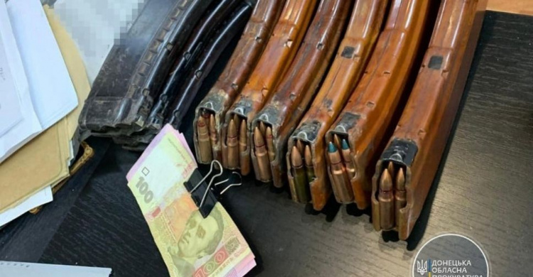 Главного патрульного Донецкой области отстранили от должности: без разрешения хранил боеприпасы