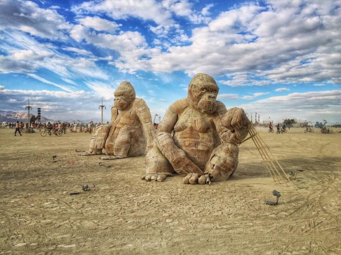 Безумный праздник искусства Burning Man 2016 в пустыне  (ФОТО)