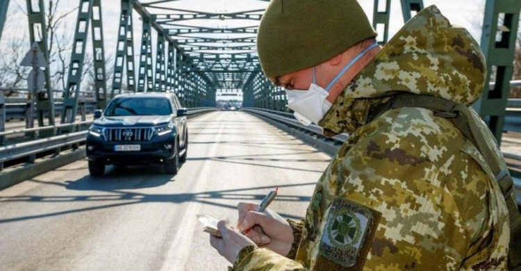 Границы Украины полностью закроют для пассажиров