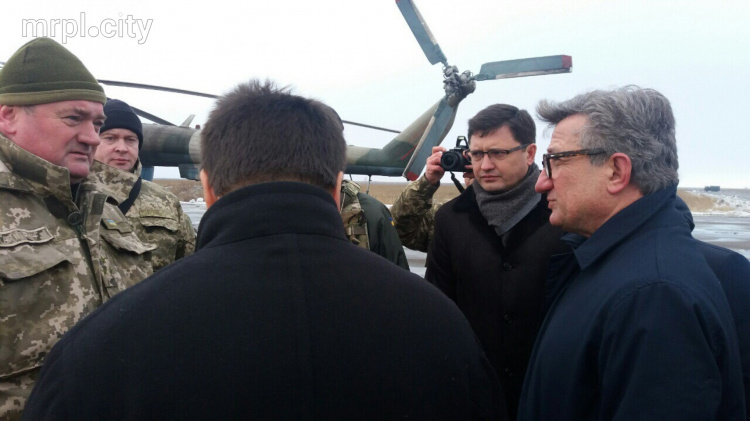 В Мариуполь прибыли министры иностранных дел Украины и Австрии (ФОТО)