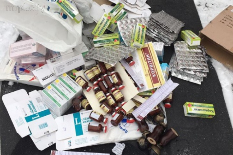 Пограничники КПВВ «Марьинка» не пропустили в Донецк партию лекарств от зубной боли