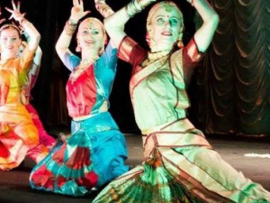 Чи варто українкам займатися індійськими танцями?