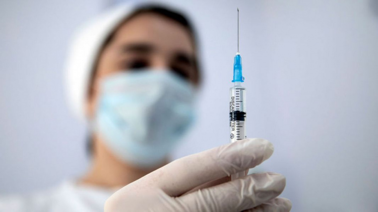 Що робити якщо пропустили дату введення 2-ї дози вакцини від СOVID-19