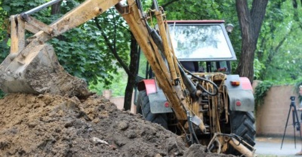 На Левобережье Мариуполя водопровод порвало в 6 местах, по городу – 13 порывов (ФОТО)