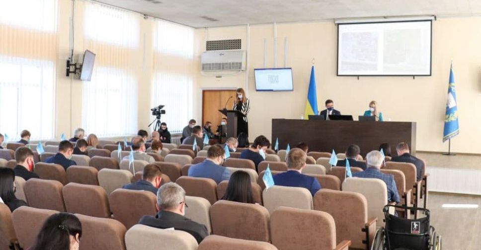 В Мариуполе стартовала XII сессия городского совета (ОНЛАЙН)