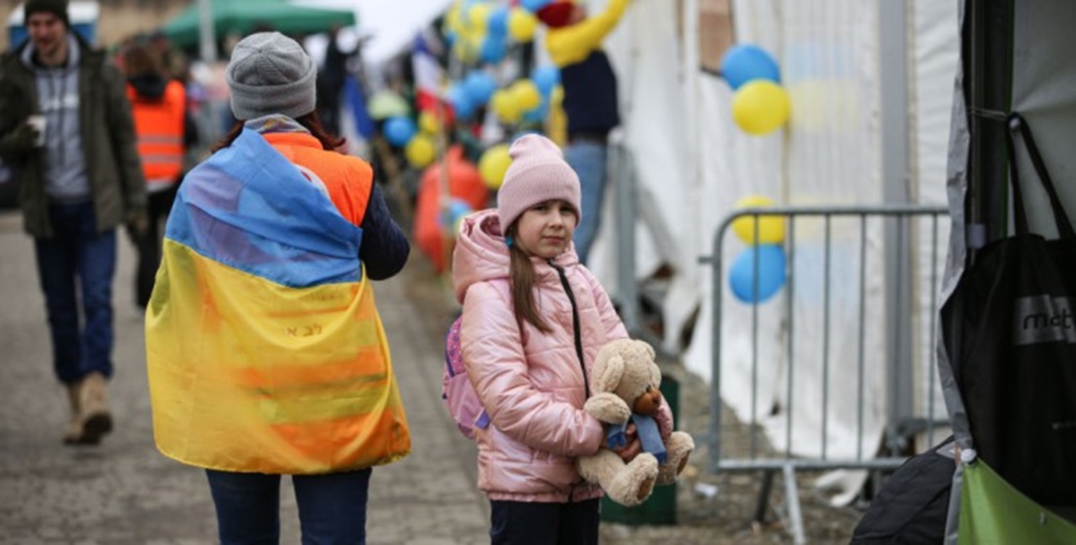 Виплати ВПО з 1 лютого 2024 року можуть продовжити майже всім переселенцям – деталі