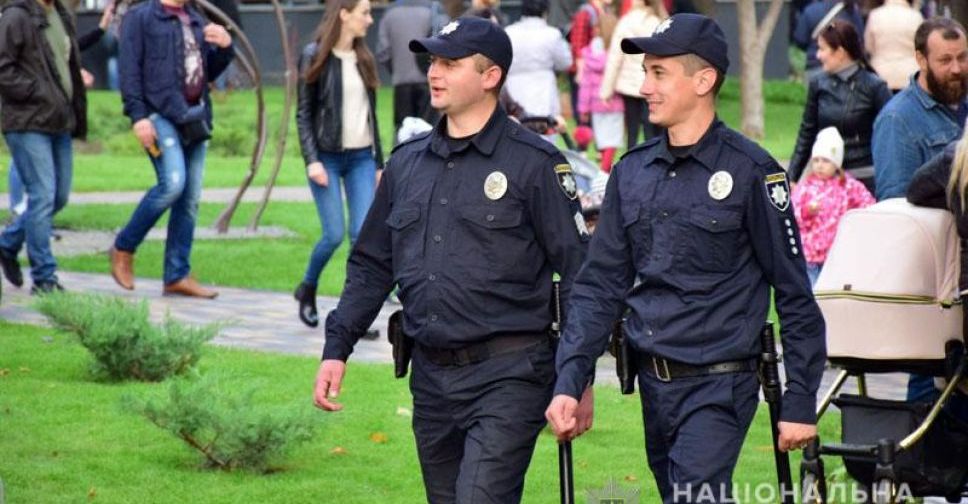 Где усилят полицейские патрули на День города в Мариуполе