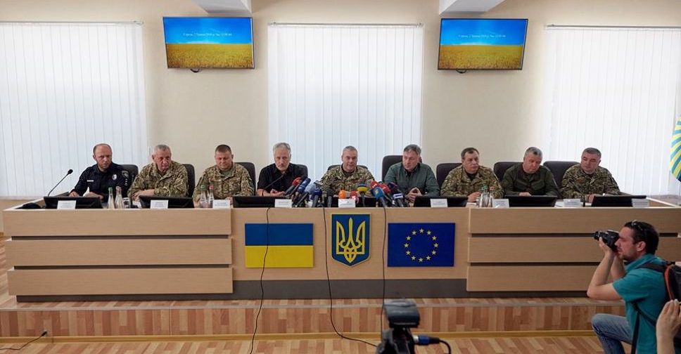 Операция объединенных сил на Донетчине: меньше блокпостов, разминирование и режим тишины (ФОТО)