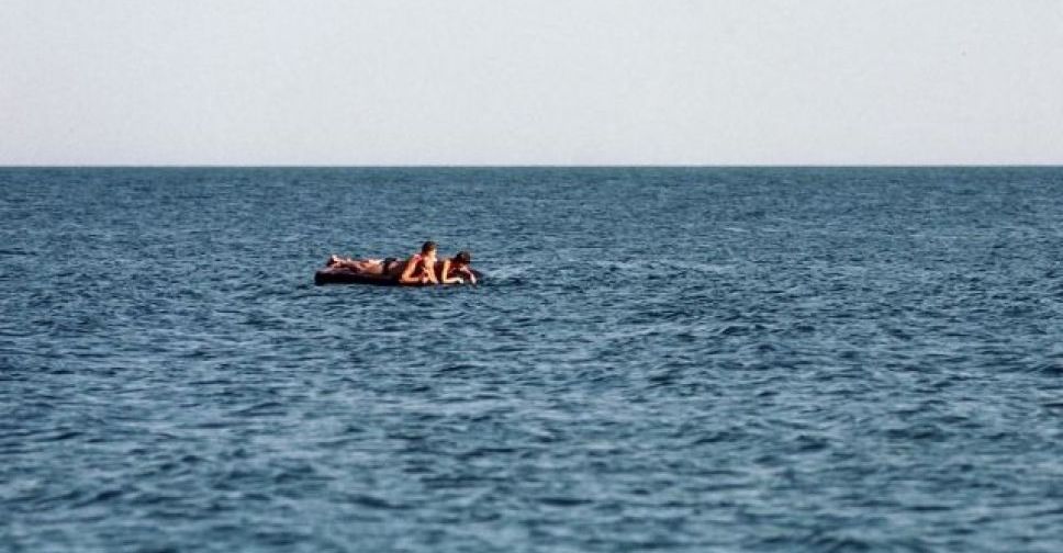 В Азовском море отдыхающих унесло на километр от берега