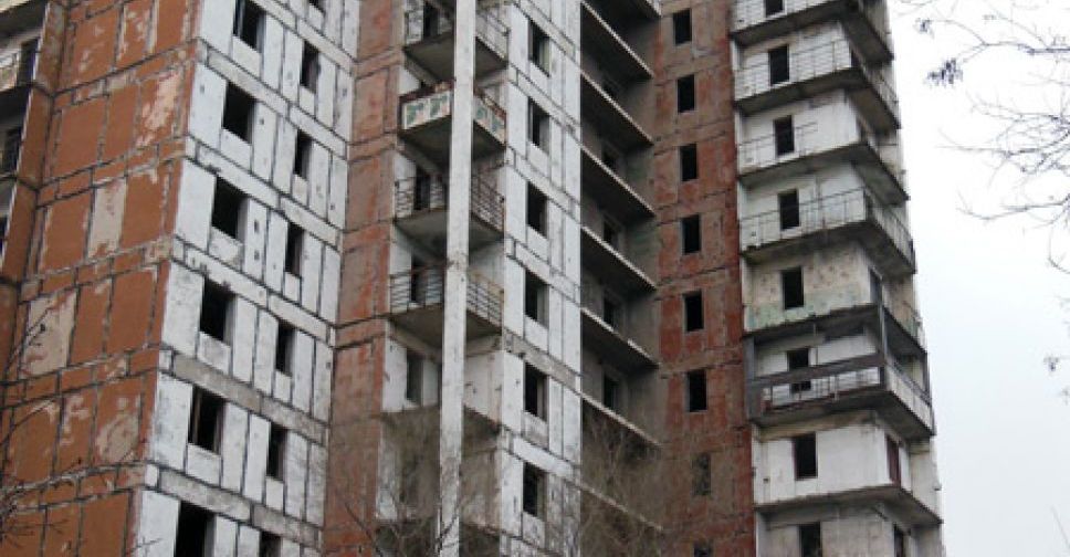 В Мариуполе заблокировали «заброшку», с которой прыгнула школьница