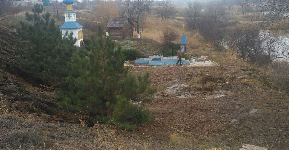 Бог уберег. Авария на водоводе едва не смыла мариупольский храм (ФОТО+ВИДЕО)
