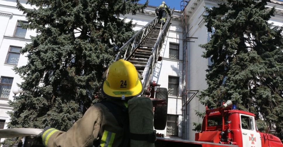 «Пожар» в театре Мариуполя: как проходили учения в самом узнаваемом здании города (ФОТО+ВИДЕО)