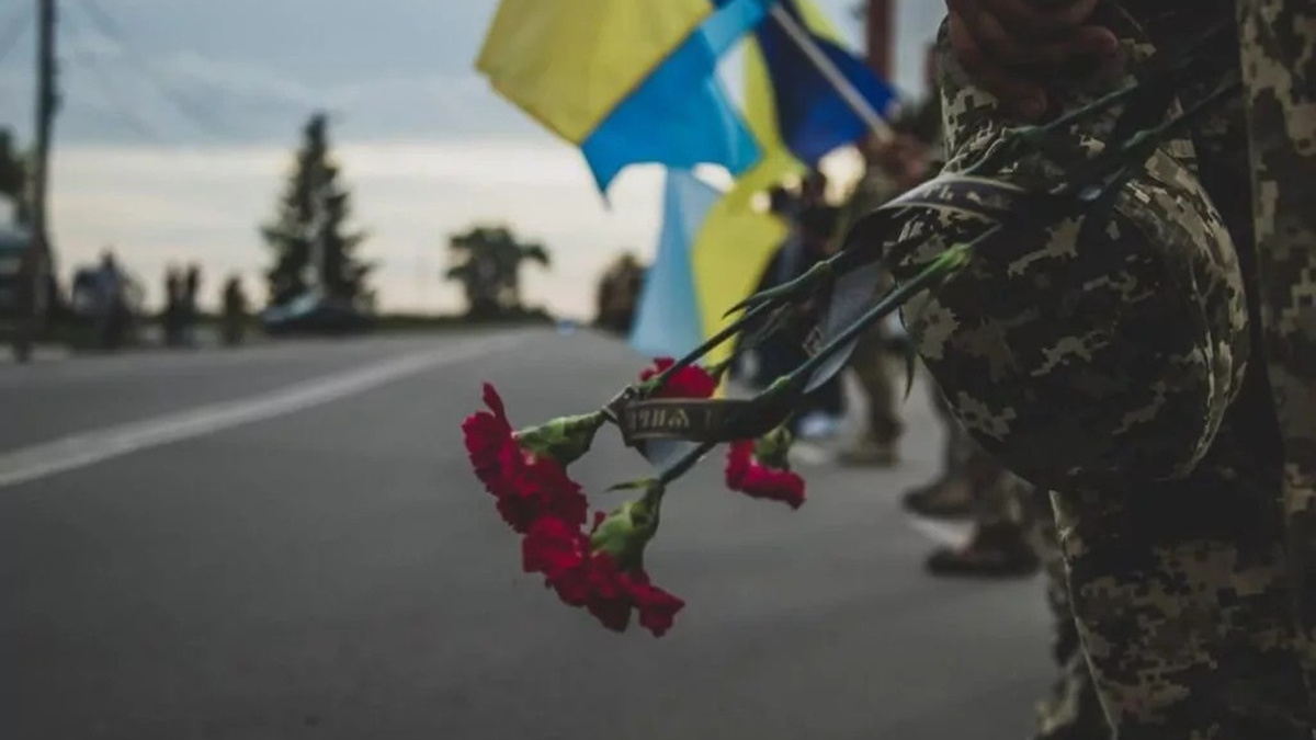 В Україну повернули тіла більше 100 захисників Донбасу та Запоріжжя