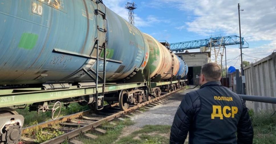 На автозаправках Донетчины конфисковали нелегальное топливо на сумму свыше двух миллионов гривен