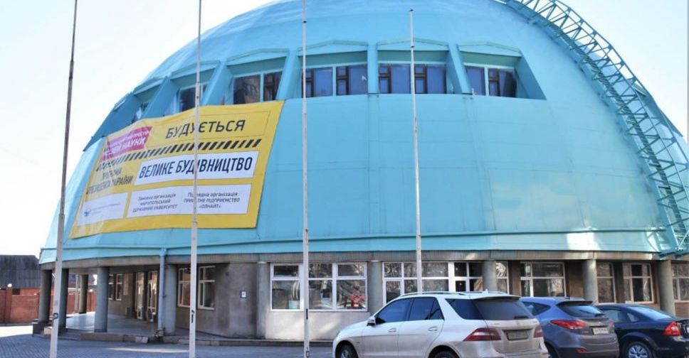 В мариупольском Музее науки частично отремонтировали первый этаж