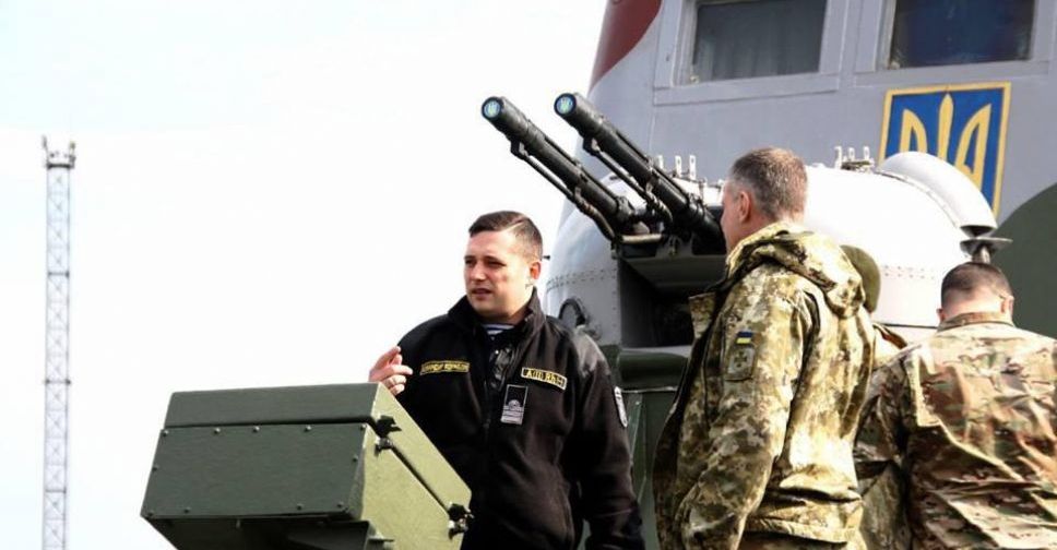 Военный атташе США посетил Мариуполь и обменялся памятными знаками (ФОТО)