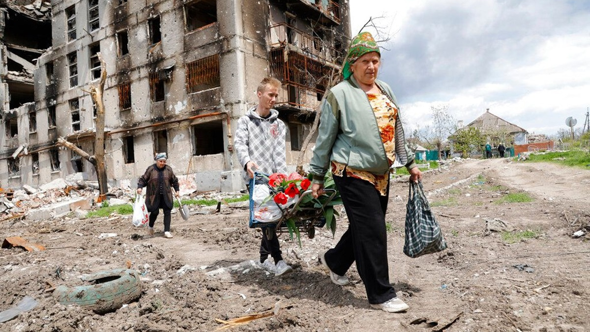 Маріуполем шириться холера: скільки людей вже захворіли та чи загрожує місту нова епідемія