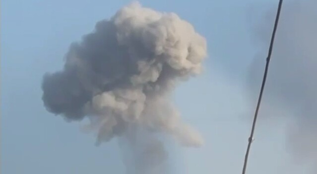 Російський склад боєприпасів разом з особовим складом злетів у повітря в Ясинуватій