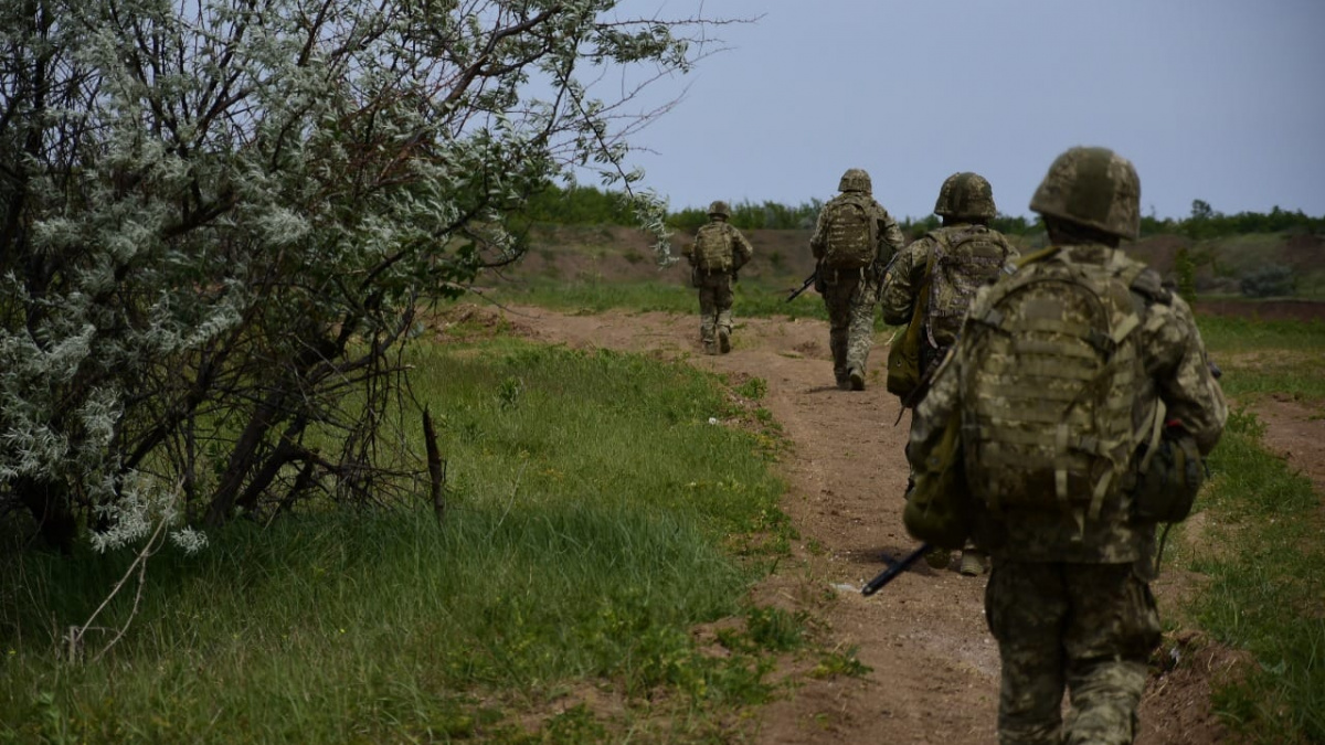 Битва за Покровськ та Селидове -  чому окупантам доведеться звузити ділянку наступу по фронту