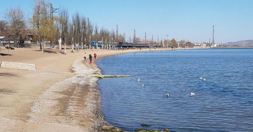 Карантин в Мариуполе: на выходных пляжи посетило около шести тысяч человек (ФОТО)