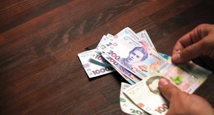Виплати ВПО не призначатимуть деяким студентам та пенсіонерам: деталі