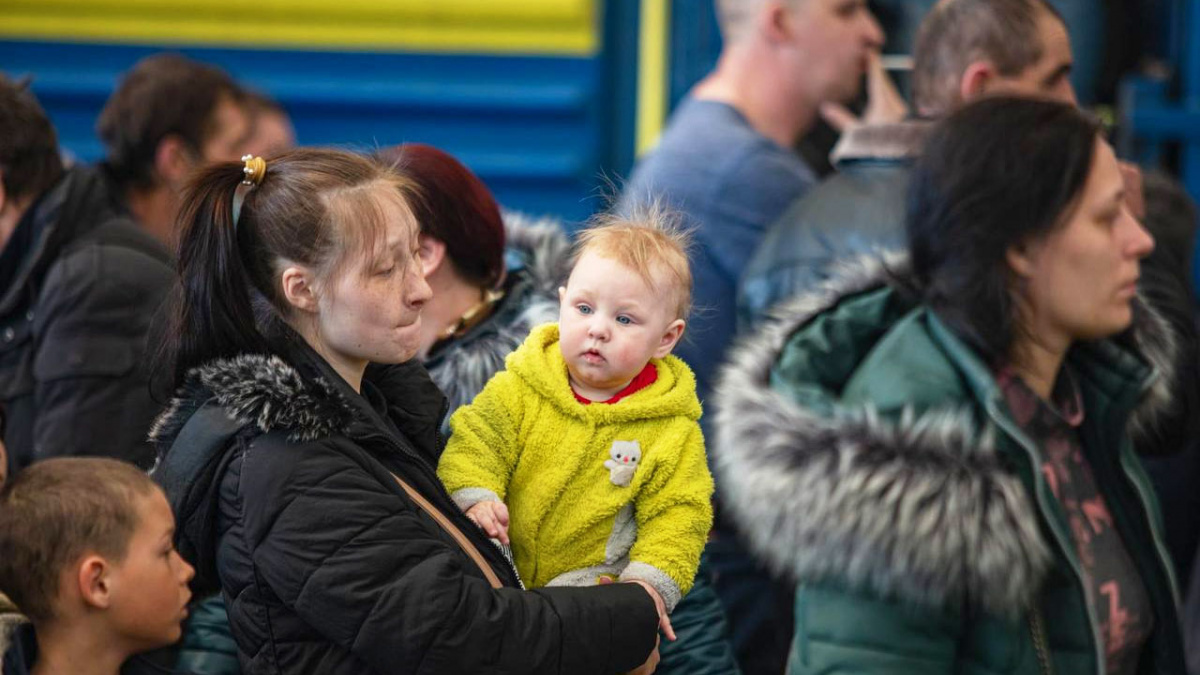 Переселенців на Хмельниччині розселять у гуртожитки – як отримати житло
