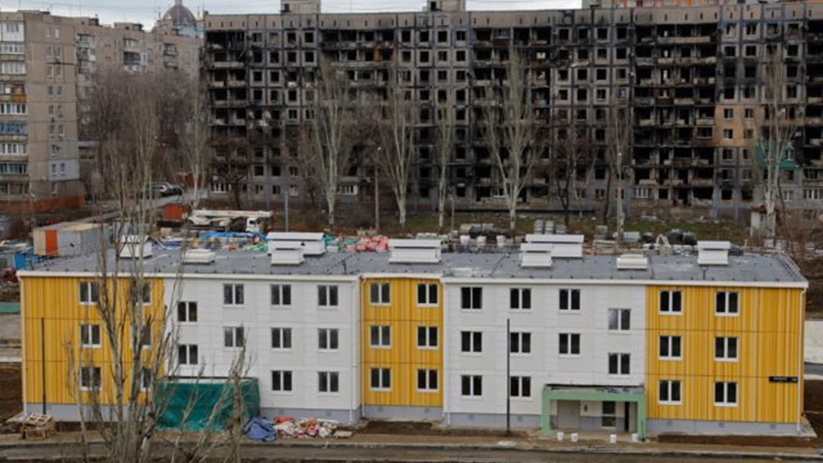 Місто для рускіх: окупанти планують витіснити українців  з Маріуполя та заселити його росіянами