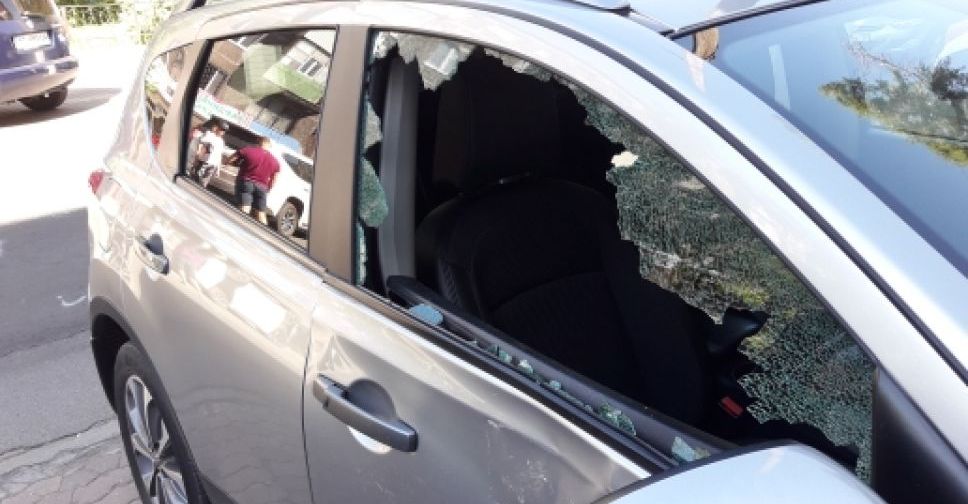 В Мариуполе столкнулись Nissan и Mitsubishi (ФОТО)