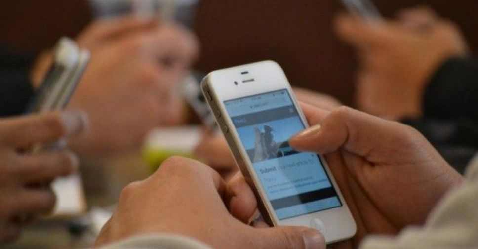 Мариупольцы могут пожаловаться на работодателя через мобильное приложение (ВИДЕО)