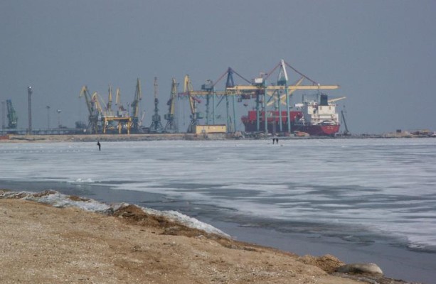 Грабіж окупантів: окупанти розкрадають через Маріуполь українське вугілля - подробиці
