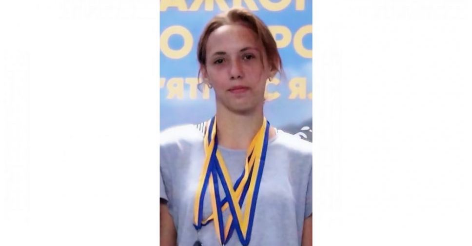 В Мариуполе погибла 14-летняя тяжелоатлетка Алина Перегудова