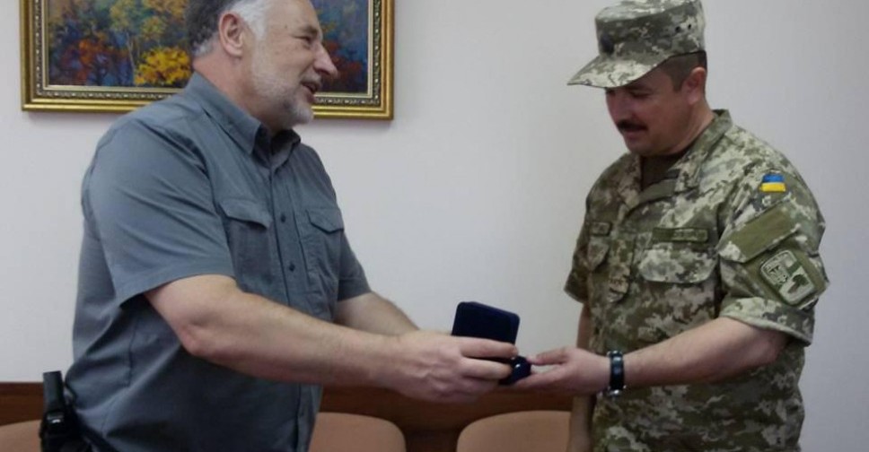Жебривский наградил руководителя ОТГ «Мариуполь» Александра Нестеренко (ФОТО)