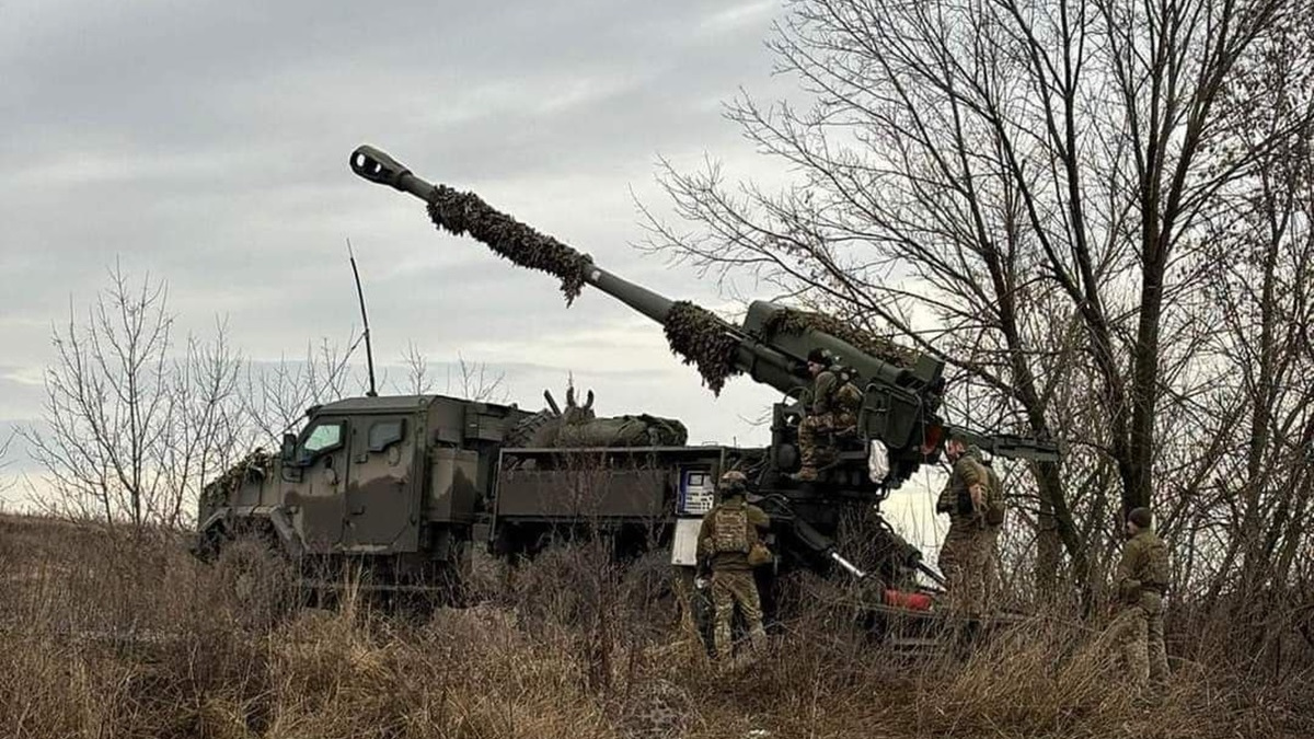 Росіяни зосередили атаки на трьох напрямках на Донбасі – карта бойових дій