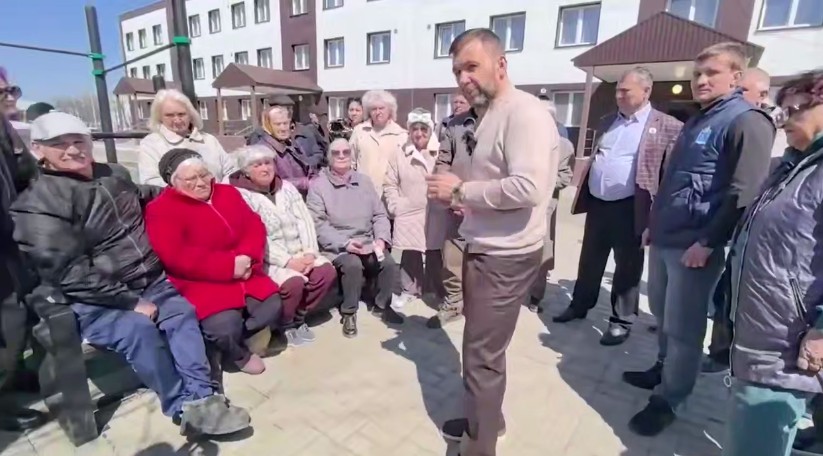 Скандал у Волновасі: мешканці вимагають пояснень щодо маршрутів до Маріуполя