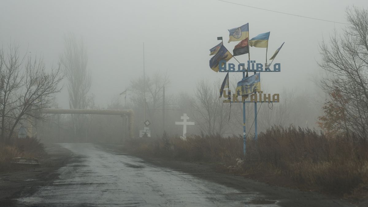 15 тисяч росіян штурмують позиції ЗСУ в Авдіївці