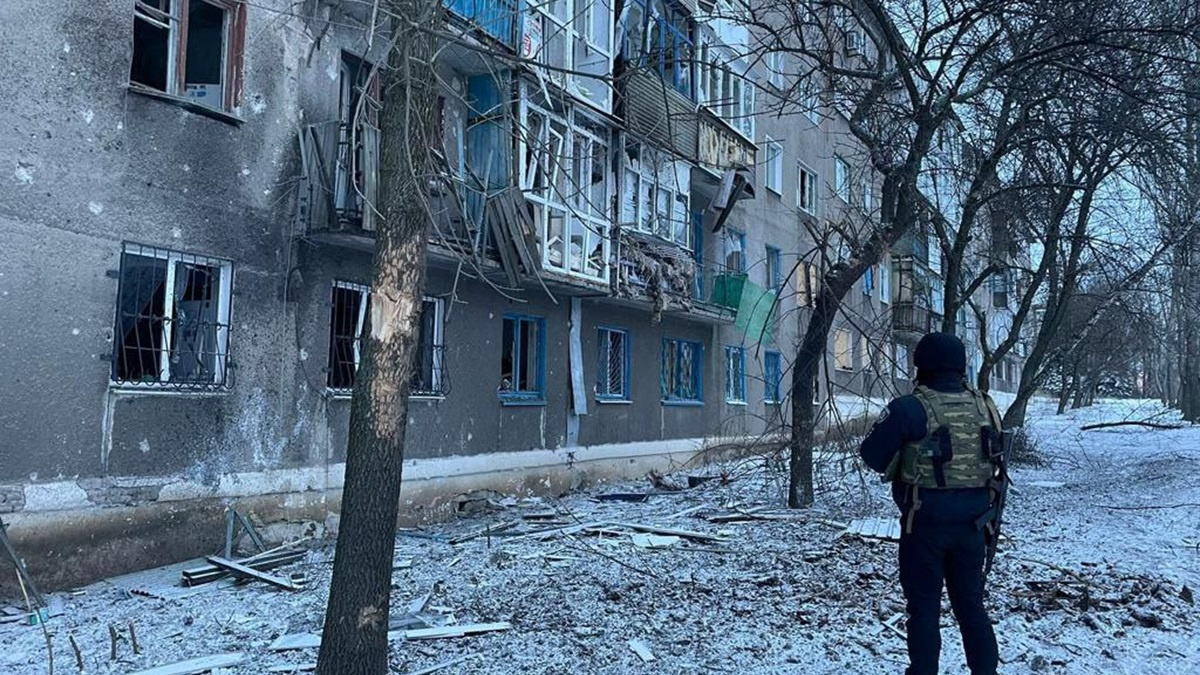 Росіяни скинули бомбу на житловий сектор в Авдіївці – загинув молодий чоловік