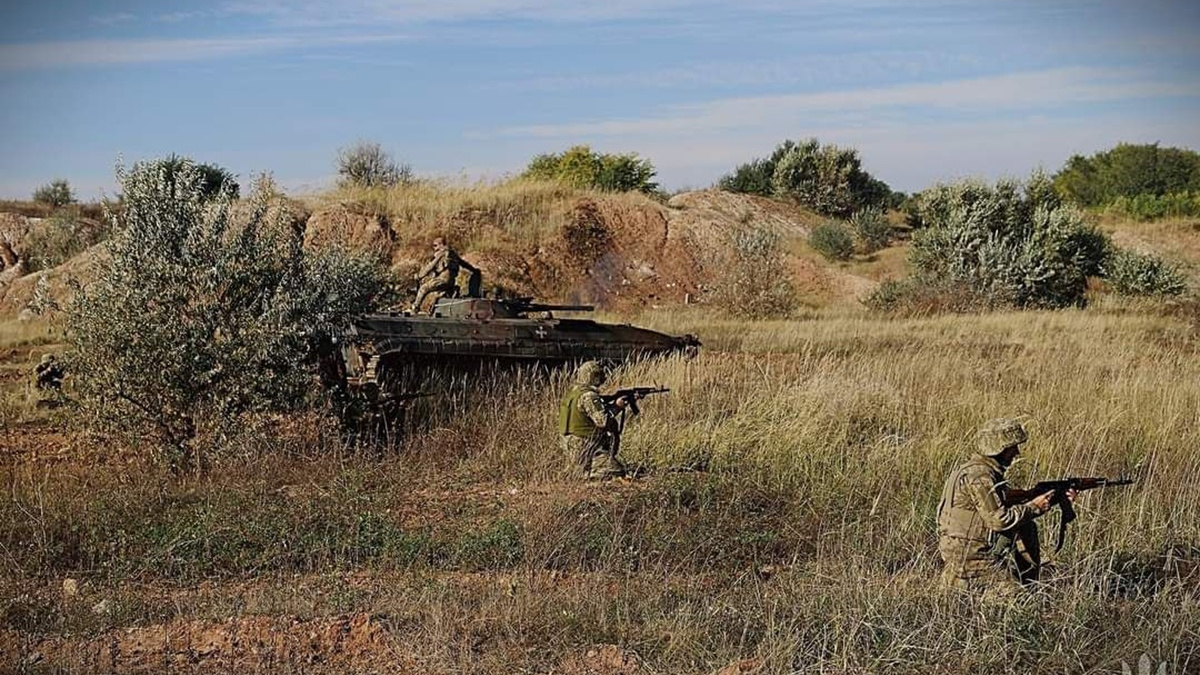 Сили оборони на Донбасі відбили близько 55 ворожих атак – ситуація та карта