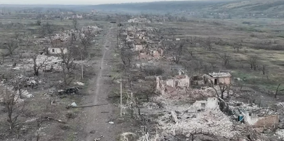 Мало не вбили, коли хотів розірвати контракт: полонений під Бахмутом росіянин розповів про ставлення командира та мотиви воювати