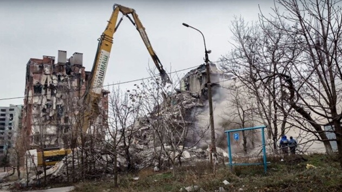Тисячі маріупольців можуть стати безхатьками: який сюрприз під ялинку підготували окупанти