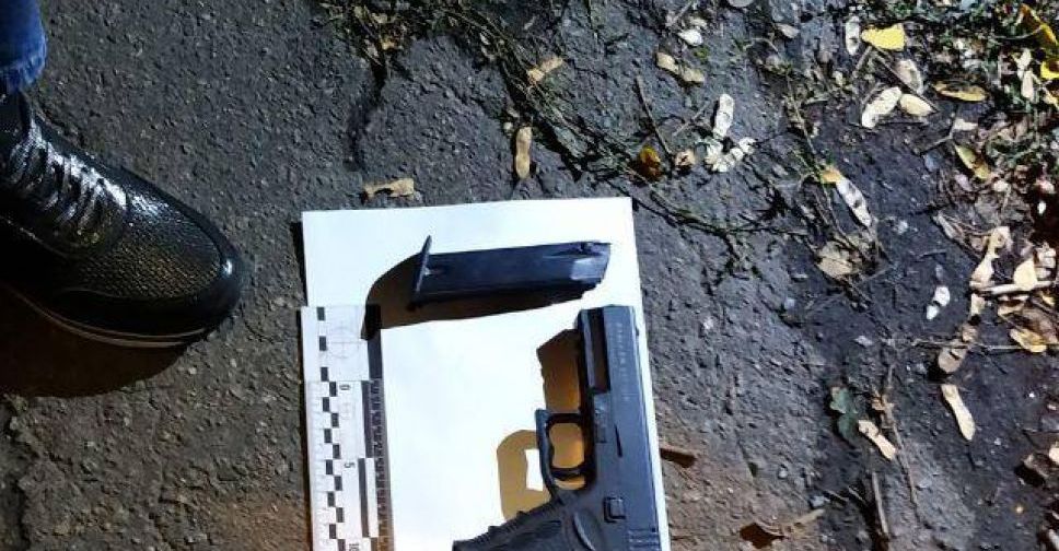 В Мариуполе местный житель устроил стрельбу (ФОТО)