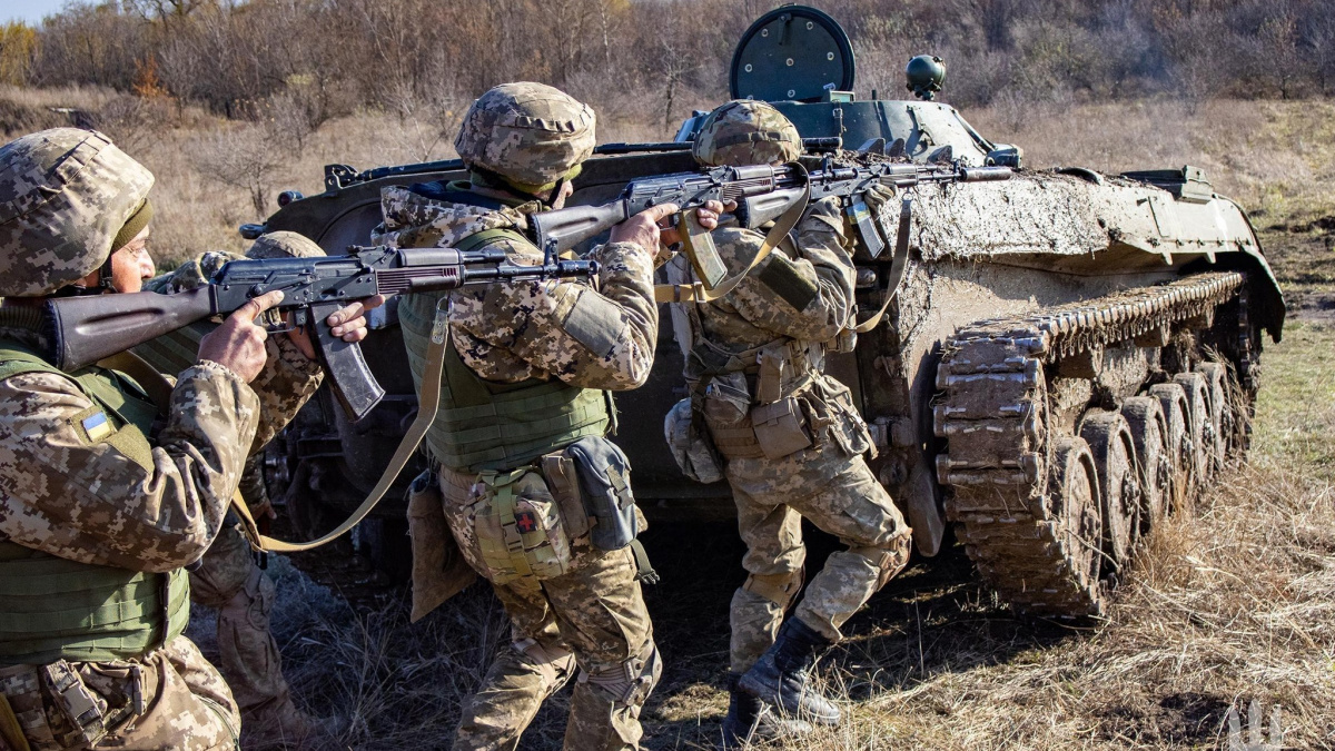 Бої за Авдіївку - чи вдасться росіянам до Нового року оточити місто