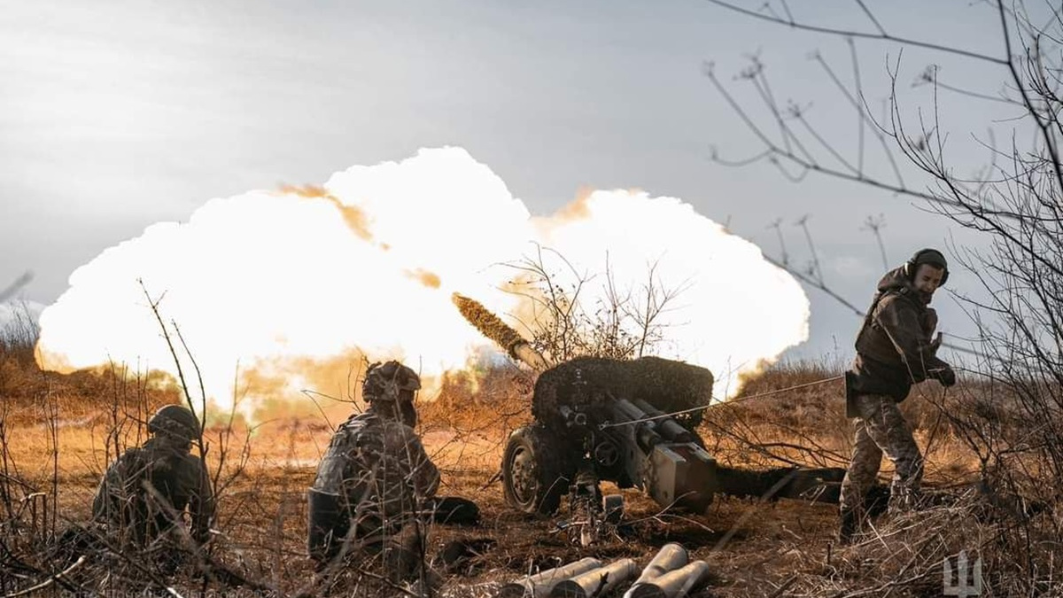 Росіяни брешуть про звільнення Хромового під Бахмутом: що насправді відбувається в селищі
