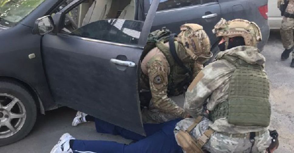 В Мариуполе спецназ задержал наркодилера (ФОТО)