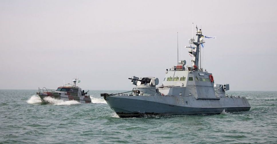 Владимир Зеленский вышел в Азовское море и проверил охрану водных рубежей вблизи Мариуполя