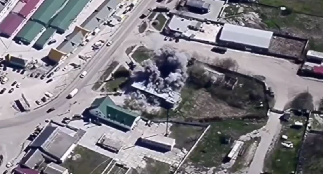 HIMARS підірвав російську установку РЕБ на південному напрямку