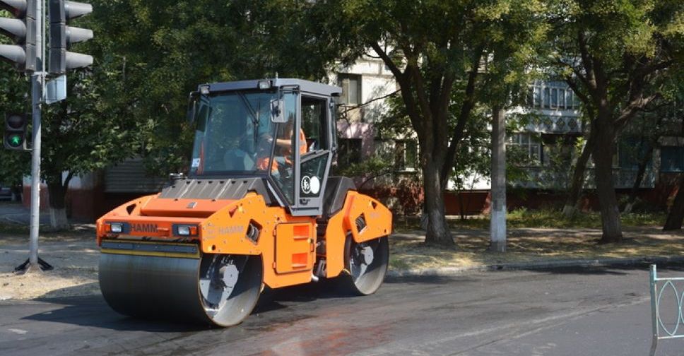 В Мариуполе за год изготовили 30 тысяч тонн асфальтной смеси