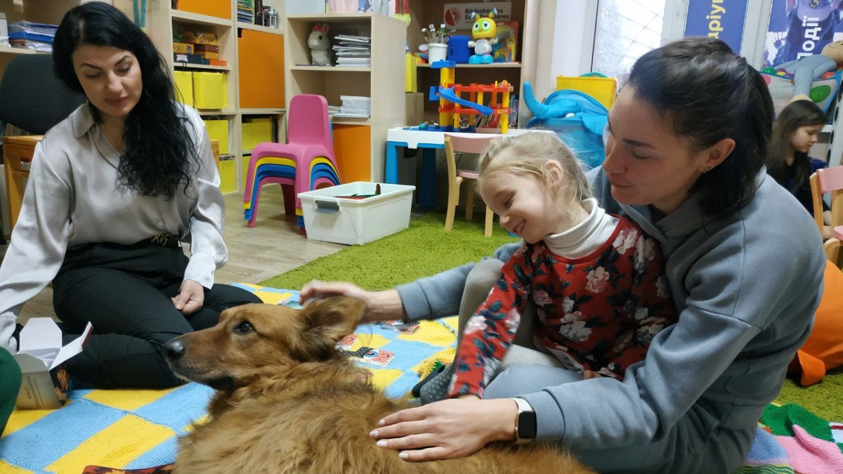 У Києві запрацював Центр каністерапії InNikos: що це за Центр