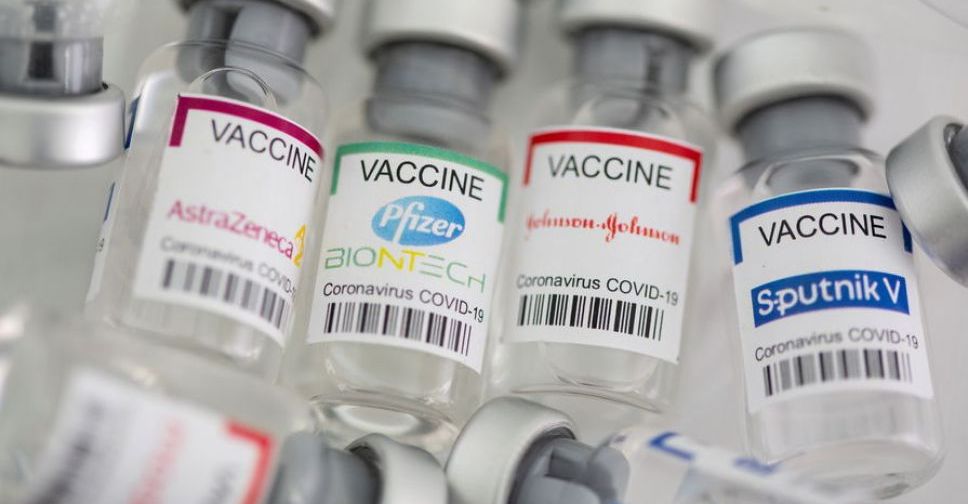 В Украине будут вводить третью дозу COVID-вакцины: кто ее получит?
